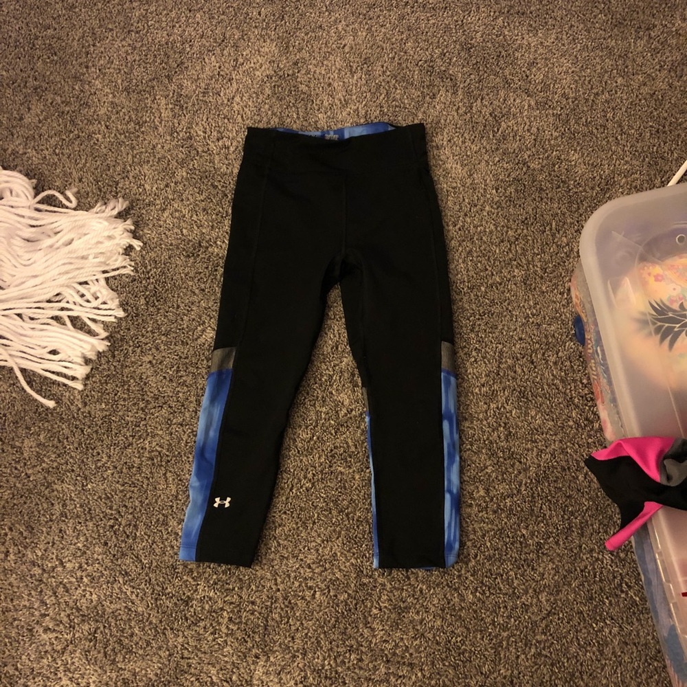 Under Armour cropped leggings